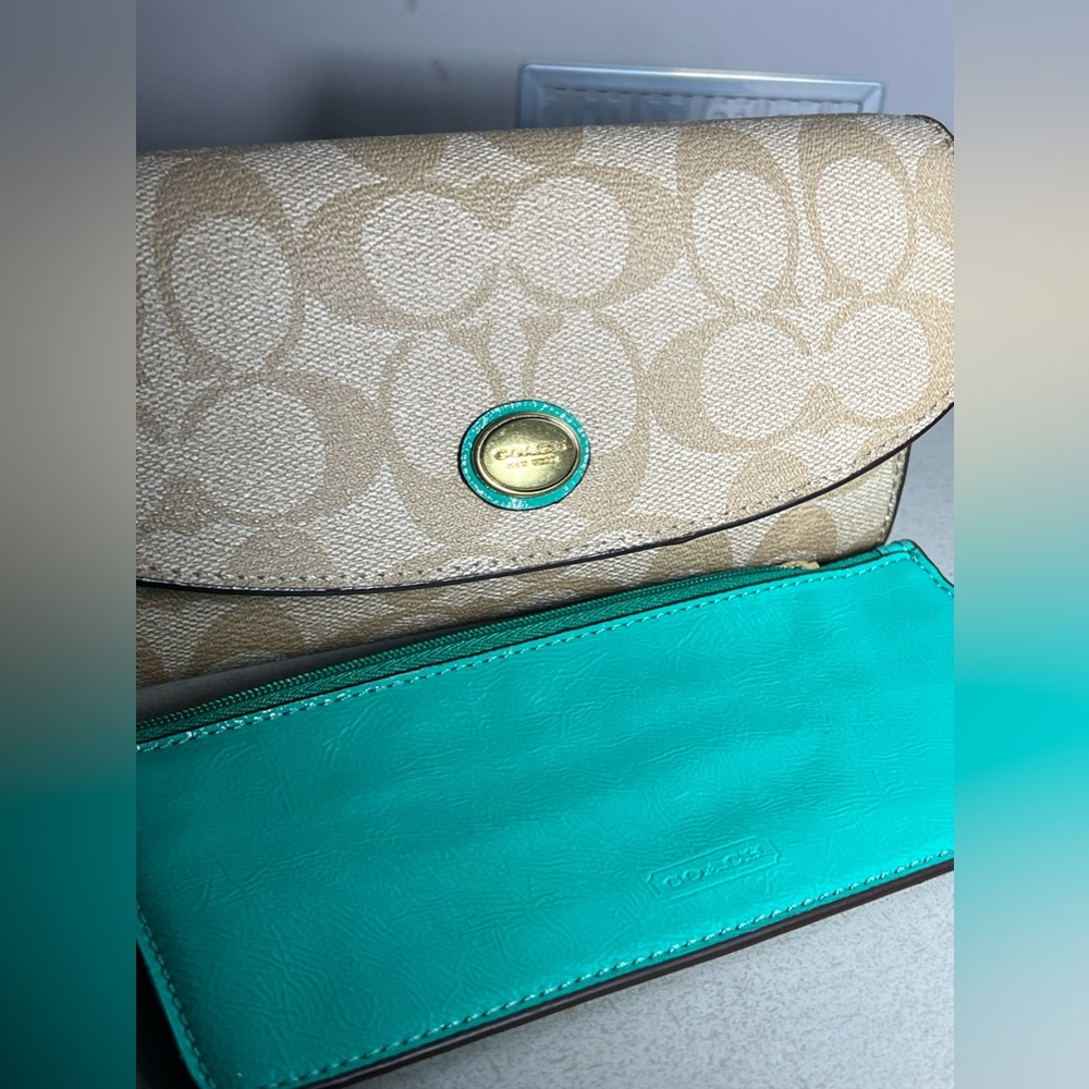 Coach Wallet  Payton